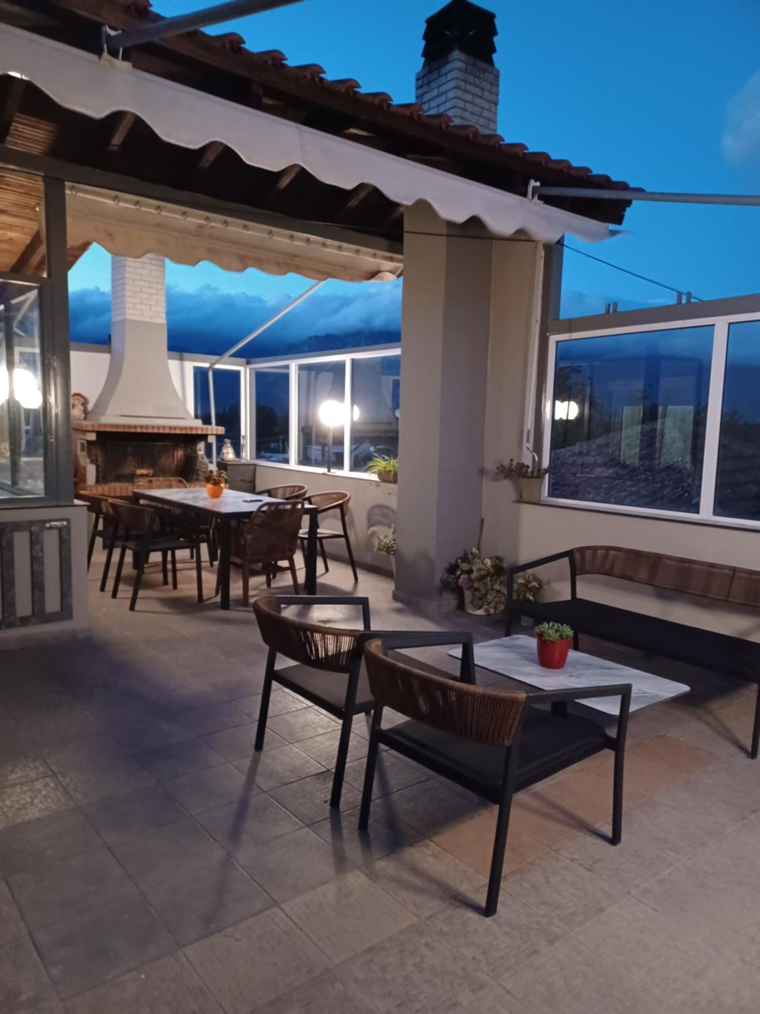 Willa Marvic House Exaplatanos Zewnętrze zdjęcie