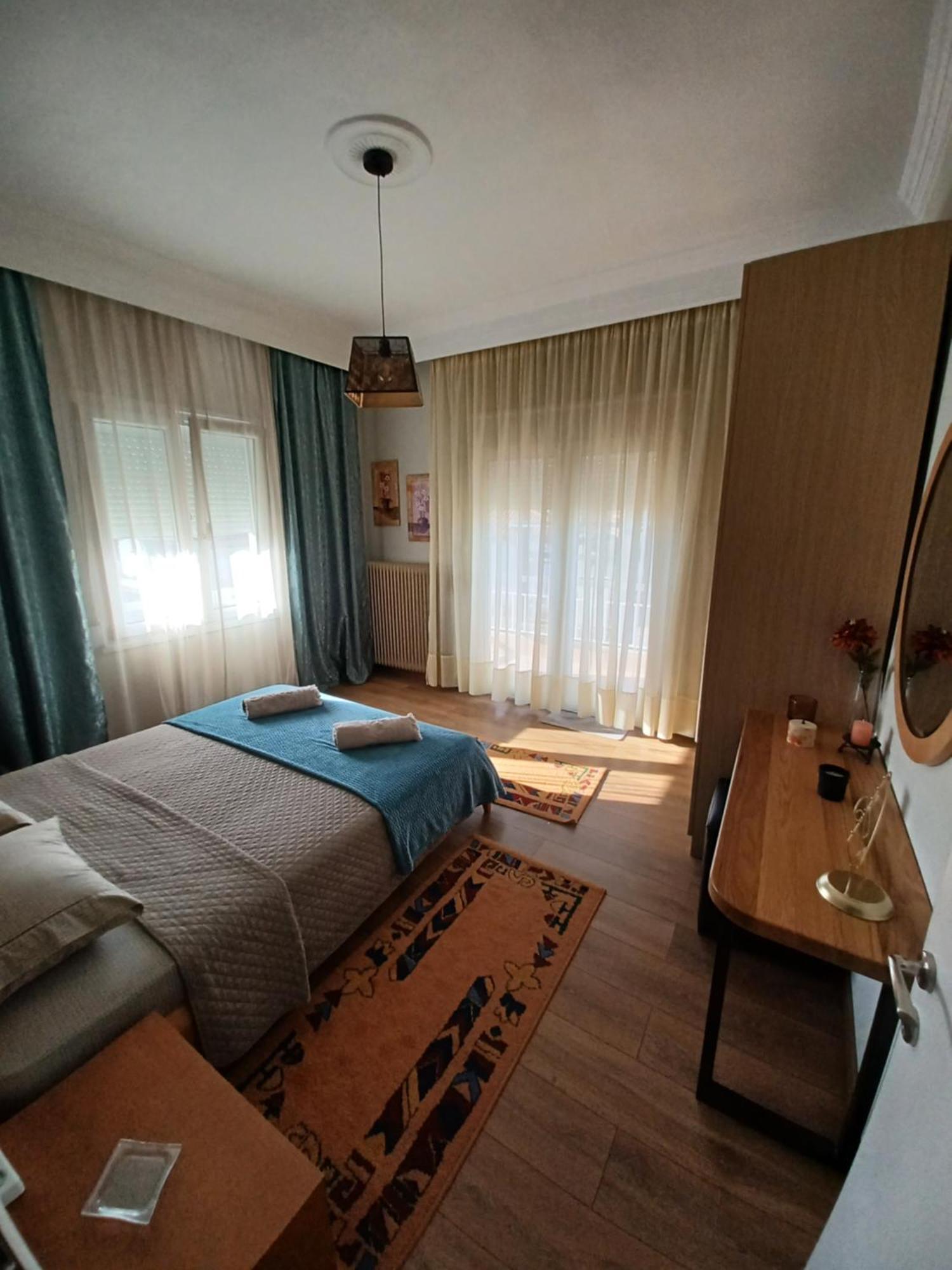 Willa Marvic House Exaplatanos Zewnętrze zdjęcie
